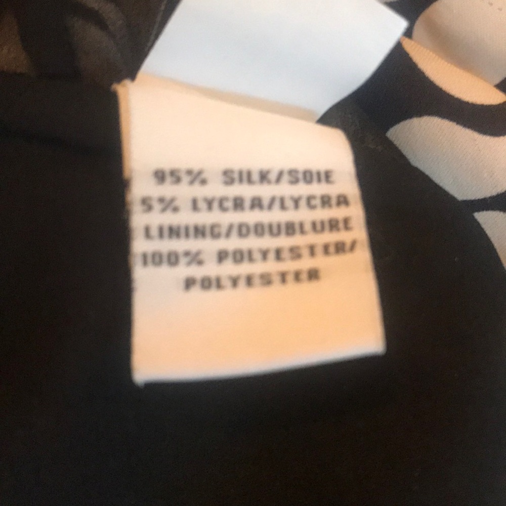 “DIANE von FURSTENBERG” VINTAGE Black and White Dress. - Picture 12 of 13
